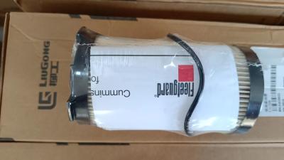 China Lgmc Engine Fuel Filter SP133752 Diesel Oil Filter Element for sale