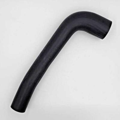 Chine tuyau d'eau d'entrée de radiateur pour ISUZU 4HK1 8-98006452-0 pièces du moteur à vendre