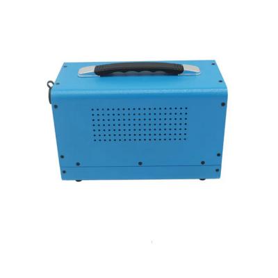 Chine Casse de centrale électrique portable à onde sinusoïdale modifiée de 300 et 500 W pour ménage et camping à vendre