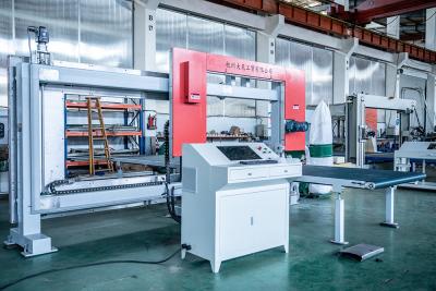 Chine Découpeuse de mousse d'unité centrale de Rockwool à vendre