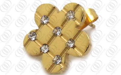 China Flower Clip Earrings With Plum Blossom Grooved , Diamond Stainless Steel Stud Earrings for sale