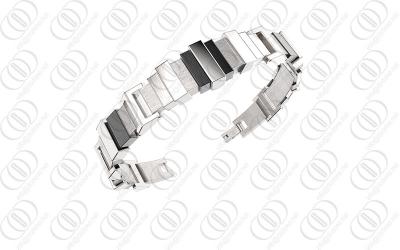 China Silver Titanium Jewelry Two Tones , Fashionable Titanium Sports Bracelet For Men for sale