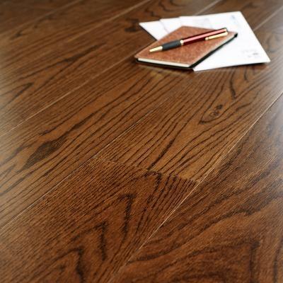 China Oak Engineered Flooring ,brushed, UV lacquer for sale