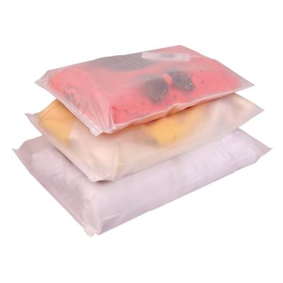 China Low MOQ Frosted PE Bag Eco Friendly Recyclable For Clothing Packaging Storage for sale