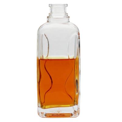 China High Quality Wholesale Bottles For Vodka Glass Bottle 500ml Empty Liquor Transparent Bottle Glass for sale