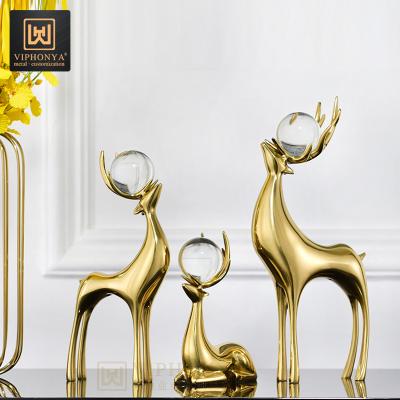 China Contemporary Nordic Style Deer Design Crystal Metal Craft For Home Decoration for sale