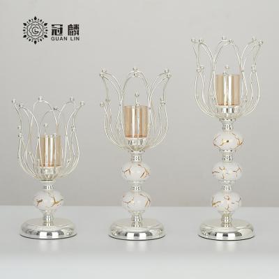 China Original Romantic Factory High Quality Home Decor Modern Silver Decoration Candle Holders Candlelight Candle Holders For Weddings for sale