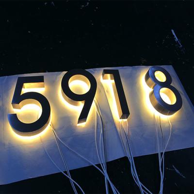 Chine Le nombre de porte mené par signe extérieur de la lettre 3d de RVB a mené le numéro de maison rétro-éclairé à vendre