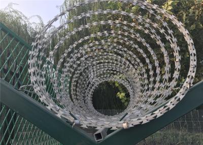 中国 3D Garden Wire Mesh Fencing Panels 販売のため