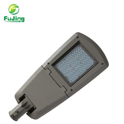China accesorios de iluminación comerciales del estacionamiento de 120w Ip66 con el sensor de la fotocélula en venta