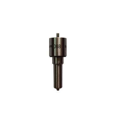China Original Injector Nozzle DLLA152PN063 Common Rail Nozzle 1050170630 For Injector DLLA152PN063 4D95L Engine STANDARD for sale