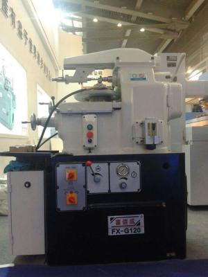 Chine Machine de fraisage de petite vitesse de la précision Y3150 avec la rigidité suffisante élevée 500mm à vendre