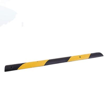 China Outdoor Black Yellow Used For Concrete Safety Reflective Driveway Road Traffic Parking Lot Speed Bump for sale