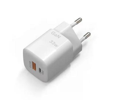 China Gan Charging Speed Fast And Stable Gan Technology 33w Mini Wall Usb Charger Mobile Phone USB-c Pd3.0 Charger For Cell Phone For Macbook For Ipad for sale