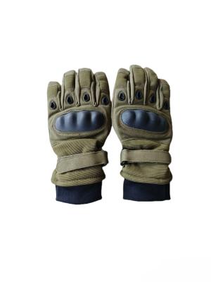 China Military Green Winter Tactical Gloves - Insulated, Windproof & Touchscreen Compatible for sale