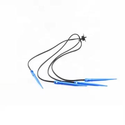 China Precio mayorista Sistema de riego por goteo Riego por goteo de plástico 1/2/4 Dirección 4 ramas Curva flecha conjunto flecha por goteo en venta