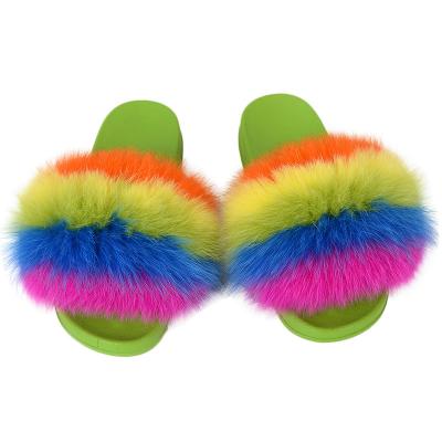 China Quick-drying customized women's sandals and slippers in various colors, colorful fur slippers and fox fur sandals for sale
