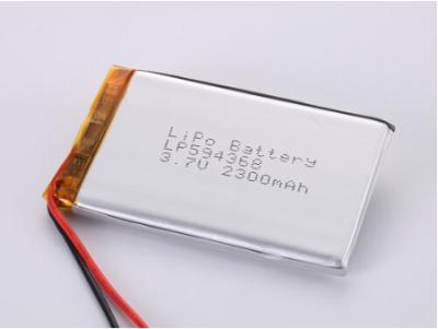 중국 LP594368 3.7V 2300MAH 리온 이온 배터리 제조업체 1 년의 유효기간과 3.7v의 명소 전압을 가진 수용 가능한 OEM 리?? 폴리머 배터리 판매용