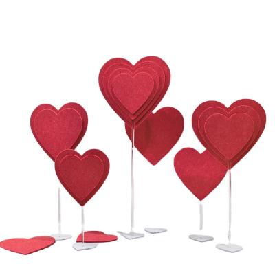 China Worlwide SCIENTIFIC LABOR ORGANIZATION Shopping Display Design Heart Decoration Windows Display Jewelry Store Display for sale