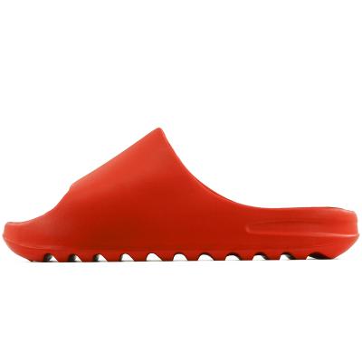 China Anti-Smell 13 Colors On Running Custom Logo New Arrived Colorful Custom Unisex Yeezy Inspired Cheap Sneaker Slippers for sale
