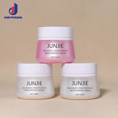 China High Quality PET Facial Cream Jar Empty Plastic Body Butter Jar Refillable Cosmetic Cream Jar With Screw Cap Lid for sale