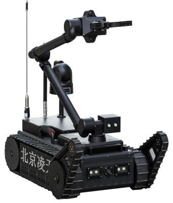 Chine robot sans fil de détection de bombe de contrôle de 500m, robot explosif de déminage à vendre