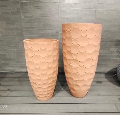 China Improved Drainage Fiber Clay Planter with Textured Surface and Drainage Holes for sale