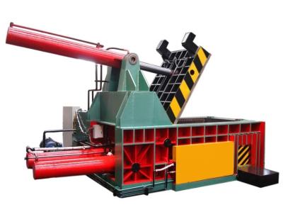 Cina Pressa idraulica per il compattatore di rottami metallici di 5 tonnellate di capacità per l'efficienza del riciclaggio dei rottami in vendita