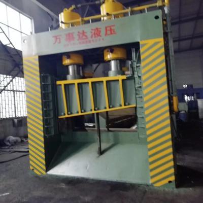 Cina 25MPa Pressione massima di lavoro Controllo della valvola manuale Macchina idraulica di imballaggio in acciaio per un imballaggio facile e preciso in vendita