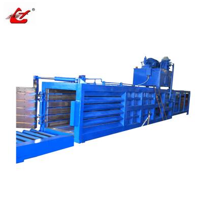 Chine Machine à tondre les déchets des lames en acier à haute teneur en carbone à fréquence 50 Hz et capacité 21 tonnes à vendre