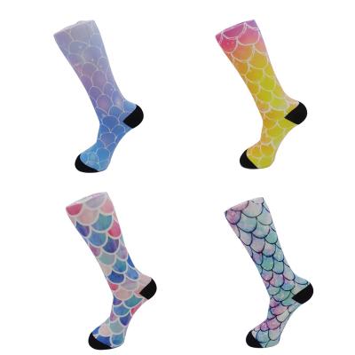 China White 360 sporty nylon seamless digree sublimation cotton socks spandex digital printing socks with own logo pictures for sale