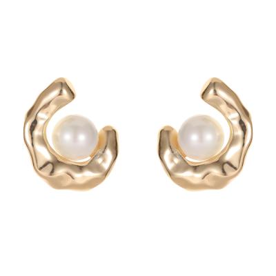 China 2021 new fashion TRENDY Korean 14K gold plated geometric imitation pearl earrings surround earrings for sale