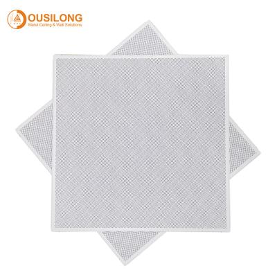 Chine Piquez les tuiles suspendues de plafond installées par barre en métal, panneau de plafond faux à vendre