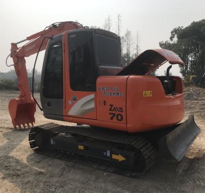 Cina 10.7 Rpm Velocità di oscillazione Escavatore Hitachi Usato Alimentato Da Motore Fare 4TNV98 in vendita