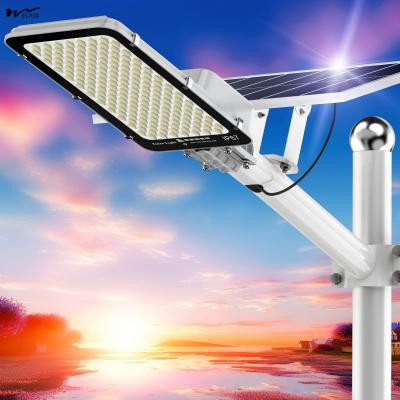 Chine Éclairage solaire extérieur étanche du crépuscule à l'aube projecteur solaire avec télécommande à vendre