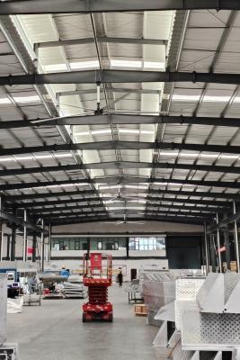 China Zero Brush High Torque Density PMSM HVLS Fan With Precise Speed Control for sale