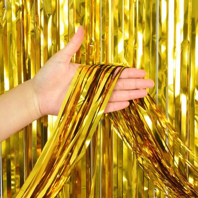 China Adult Birthday Decor 2mx1m Party Backdrop Decoration in Rose Gold Tinsel Fringe Foil Wedding Home Decor Birthday Baby Shower Curtain for sale