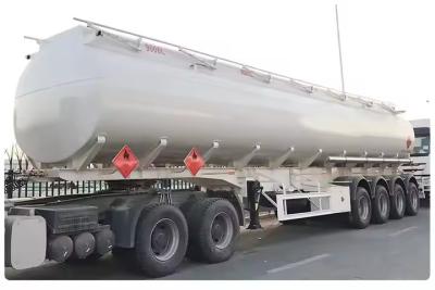 Cina 4 assi 54000 litri 6 compartimenti Acciaio al carbonio per prodotti chimici liquidi Petrolio Alimentazione Petrolio Serbatoio di carburante Relè in vendita