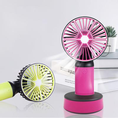 China High Efficiency Mini Usb Fan With Timer Strong Wind 3 Speed 3 Fan Leaf Leaf Portable Office Desktop Quiet Camping Outdoor for sale