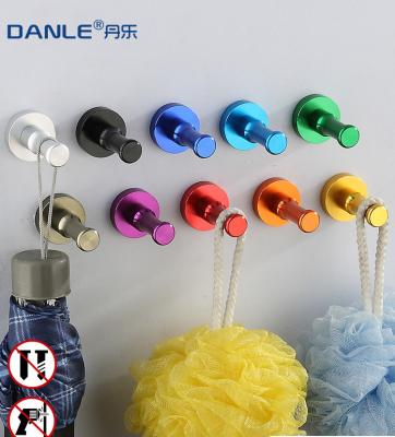 China 2021 Hot Selling Drop Shipping Classic Multi-Functional Multi-Function Design Towel Clothes Hook Hook Bathroom Hooks Classical 2021 for sale