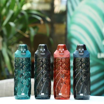 China Stocked Gym 21oz/600ml Leakproof Multicolor Drink Cup Motivational Sport Bottles Portable Plastic Bottled Water for sale