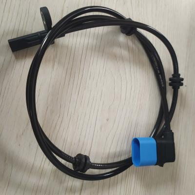 China Auto Auto Wheel Speed Sensor ABS A2465400417 2465400417 Automotive Parts Electrical Systems Spare Parts 2469059402 For Benz W246 W156 Rear for sale