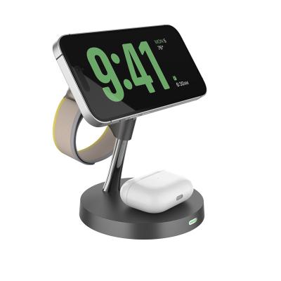 China 2025 T269D 4 in 1 Mmagetic charger fast charger 15W/10W/7.5W/5W Wireless charger Adjustable bracket charger for sale