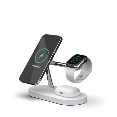 Chine 2025 Nouveau chargeur multifonctionnel 3 en 1 15W 10W Chargeur rapide magnétique Apple et Samsung Téléphones Chargeur sans fil avec lumière nocturne à vendre