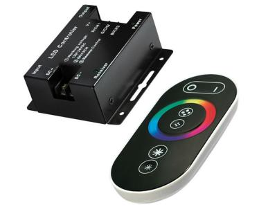 China Modos inalámbricos del telecontrol 18 de Digitaces RF del regulador de la tira de la pantalla táctil LED en venta