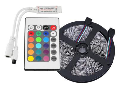 Cina Le multi strisce di colore SMD 5050 LED hanno messo 5m, 300LED striscia del telecomando LED in vendita