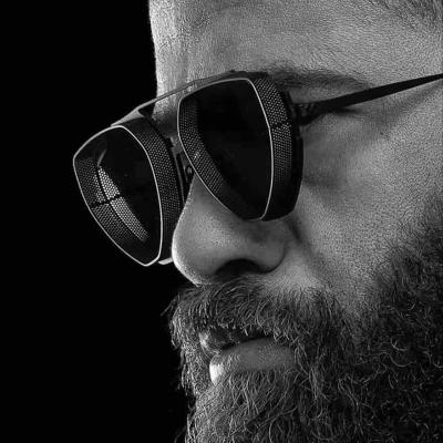 China Fashion Round Sunglasses Vintage Punk Men Spring Metal Steampunk Mirror Sun Glasses For Women Men Personality Eyewear Retro for sale