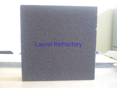 China Cristales refractarios aislantes térmicos de espuma celular con espuma absorvente para horno en venta