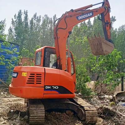 China High quality used doosan DH70 crawler excavator Secondhand excavator in stock for sale 0.28m³ for sale