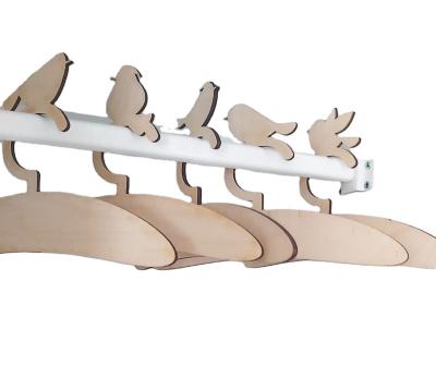 China Anti-slip Manufacturer Custom High Quality Hot Selling wholesale wooden hangers for cloths for sale